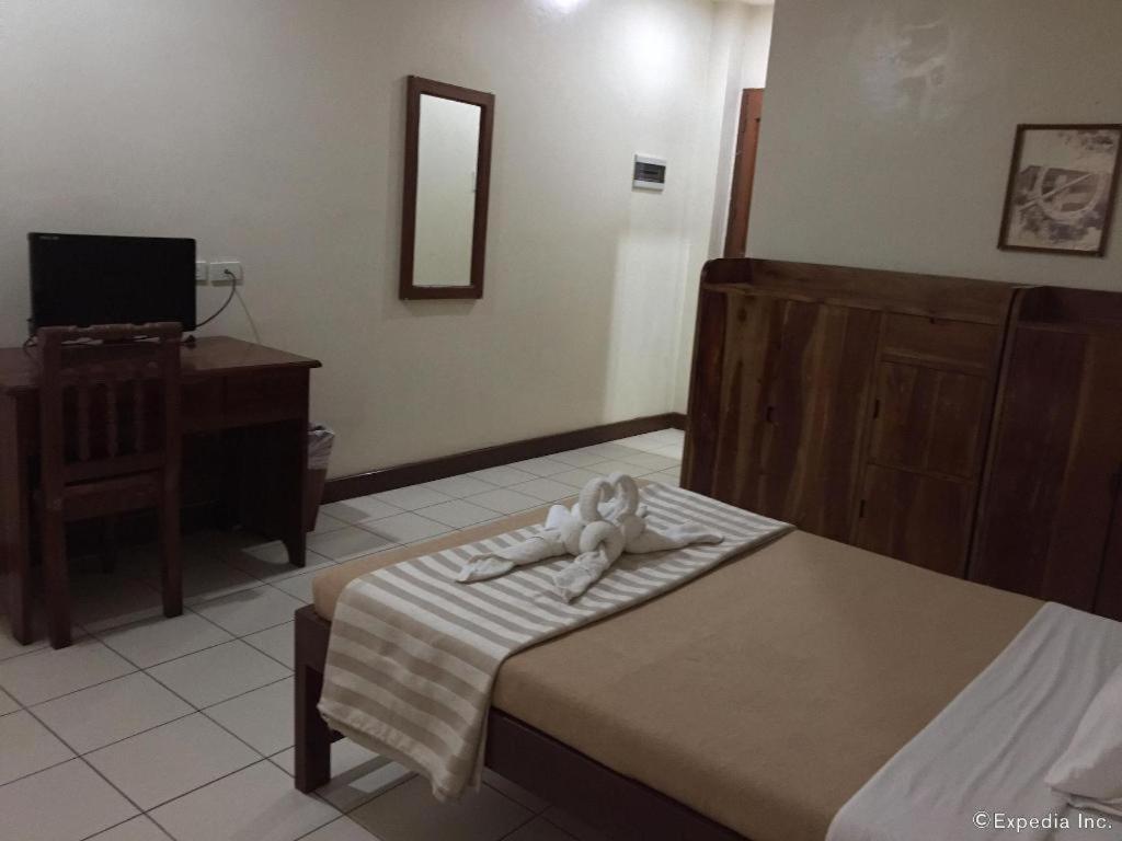 El Haciendero Private Hotel Iloilo City Exterior photo