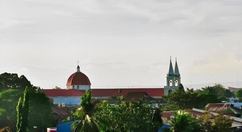 El Haciendero Private Hotel Iloilo City Exterior photo